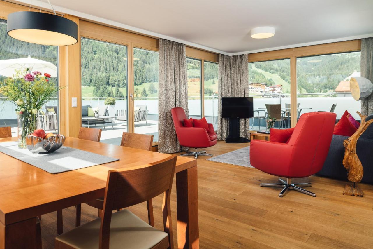 Schneeweiss Lifestyle - Apartments - Living Serfaus Dış mekan fotoğraf