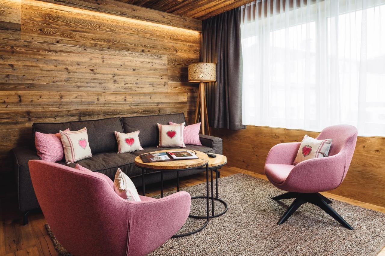 Schneeweiss Lifestyle - Apartments - Living Serfaus Dış mekan fotoğraf