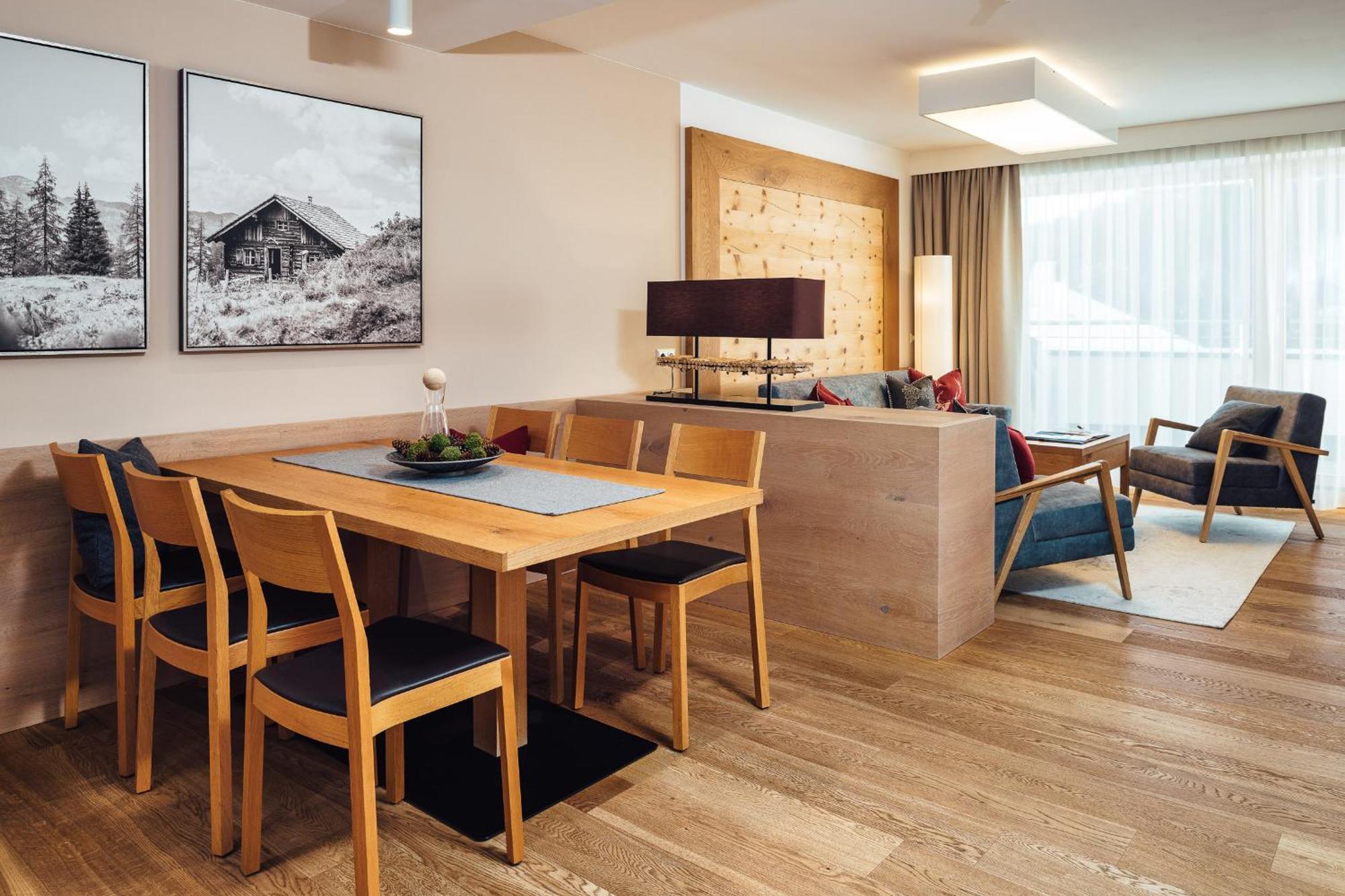 Schneeweiss Lifestyle - Apartments - Living Serfaus Oda fotoğraf